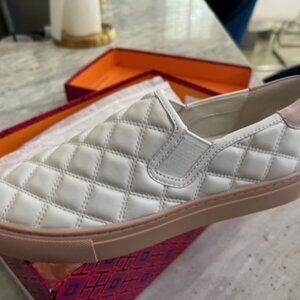 Tory Burch Savannah Quilted Ted Slip On Nappa Leather Size